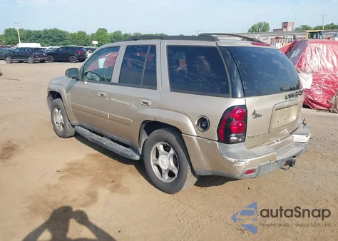 2005 Chevrolet Trailblazer Lt z USA, uszkodzony, nr VIN 1GNDT13S152190101